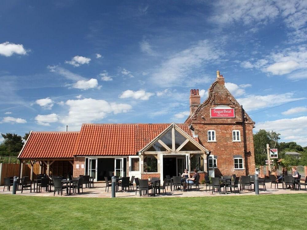Sugarbeat Eating House Hotel Stoke Holy Cross Kültér fotó